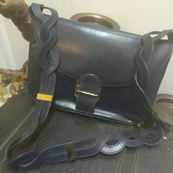 COPY - Salvatore Ferragamo - Picture 1 of 5